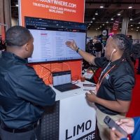 tx25-show-floor-8G5A3566